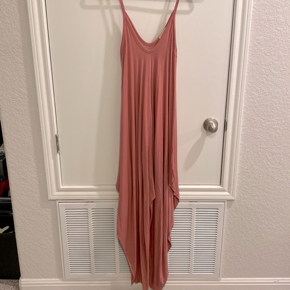 ✴️4 for $50✴️ Rose onesie jumpsuit M